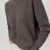 Woolen ribbed sweater