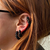 Small vermetto earrings black